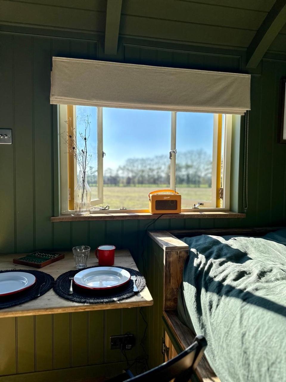 'bramley' Hut On Private Farm Campo de lujo Charsfield